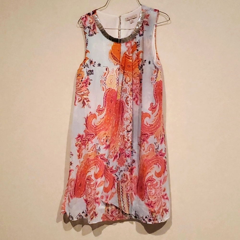 Cute colorful dress.
